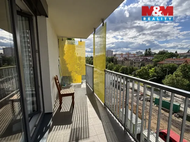 Pronájem bytu 1+kk, Praha, Počernická, 42 m2