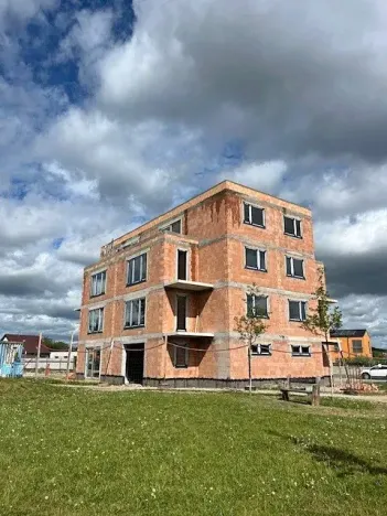Prodej bytu 2+kk, Týn nad Vltavou, Na pastvinách, 57 m2