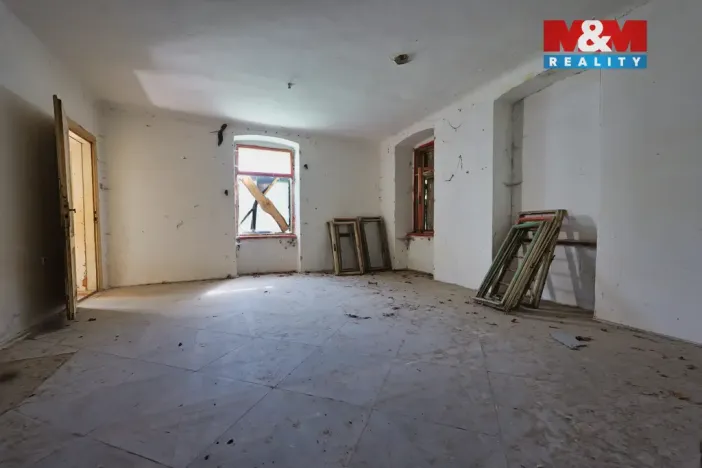 Prodej historického objektu, Žulová - Tomíkovice, 1400 m2