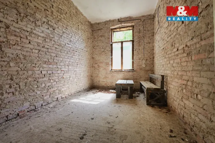 Prodej historického objektu, Žulová - Tomíkovice, 1400 m2