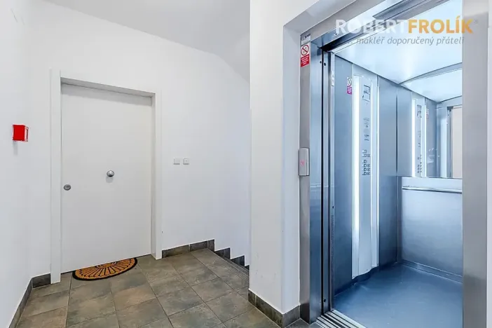Prodej bytu 4+kk, Praha - Dejvice, Paťanka, 99 m2