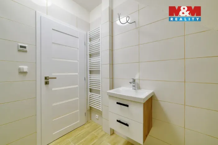 Pronájem bytu 3+kk, Luby, Revoluční, 74 m2