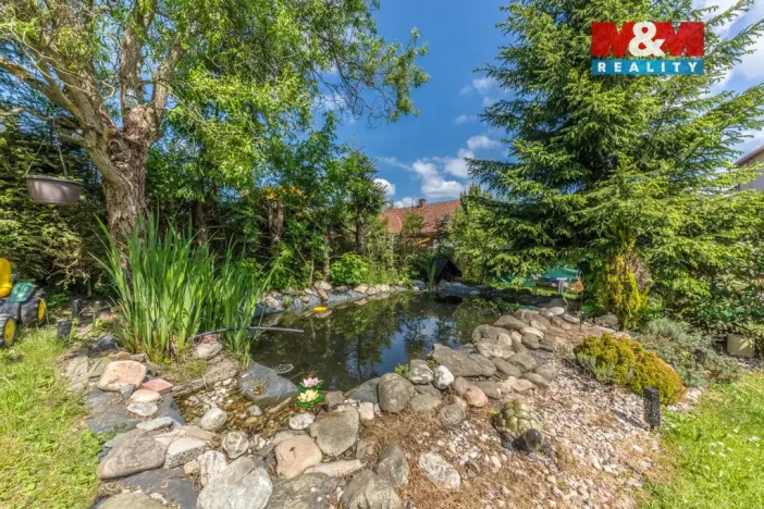 Prodej rodinného domu, Chuchelna, 250 m2