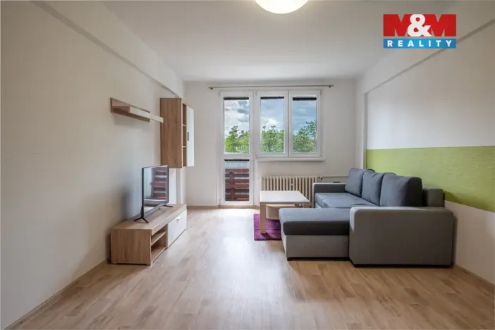 Pronájem bytu 2+1, Strakonice - Strakonice II, Bezděkovská, 52 m2