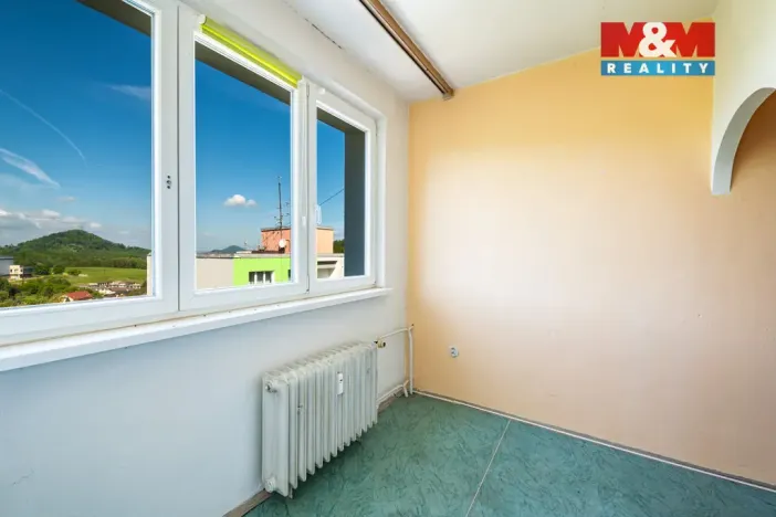 Prodej bytu 1+1, Kamenický Šenov, Pískovec I, 40 m2