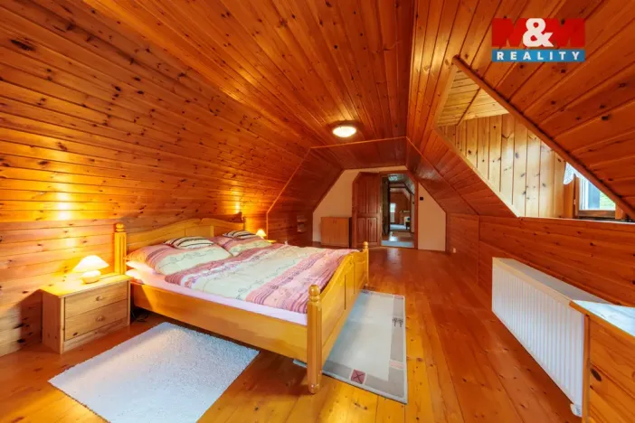 Prodej rodinného domu, Kraslice - Tisová, 250 m2