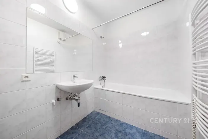 Pronájem bytu 2+kk, Praha - Hlubočepy, Štěpařská, 64 m2