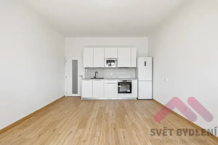 Pronájem bytu 2+kk, Praha - Nusle, Na Pankráci, 60 m2