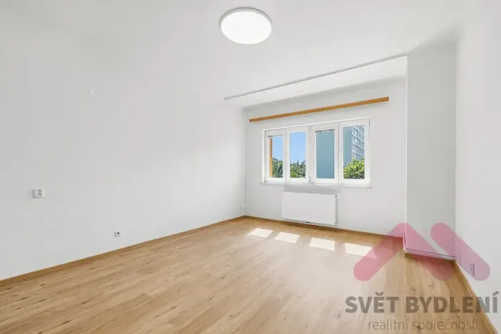 Pronájem bytu 2+kk, Praha - Nusle, Na Pankráci, 60 m2