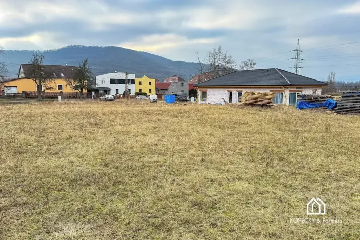 Prodej pozemku pro bydlení, Trmice, 1299 m2