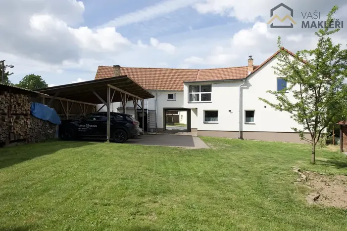 Prodej bytu 4+1, Vlkanov, 250 m2