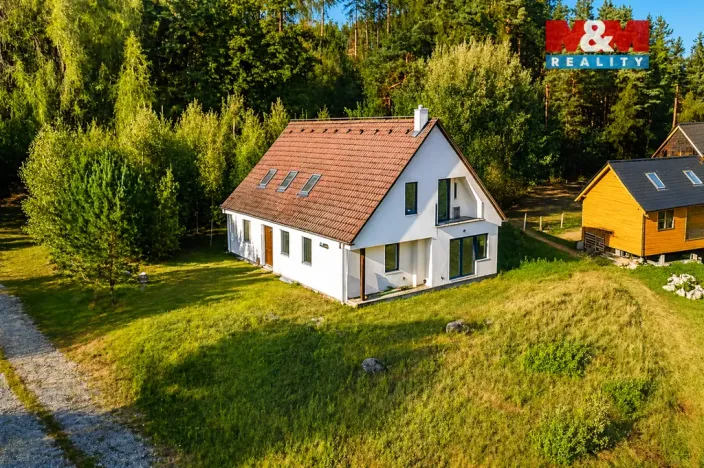 Prodej rodinného domu, Smolné Pece, 202 m2