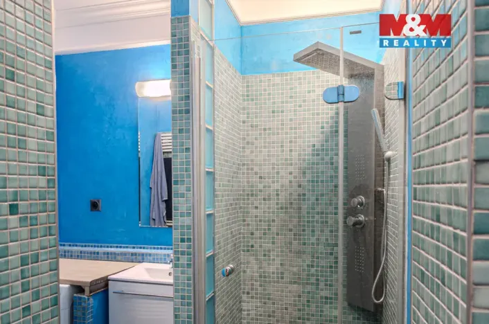 Pronájem bytu 2+kk, Praha, Názovská, 50 m2
