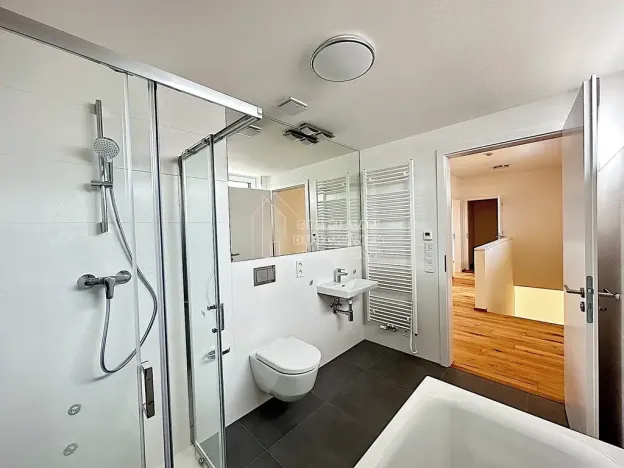 Pronájem rodinného domu, Praha - Čakovice, Kurta Hubera, 130 m2