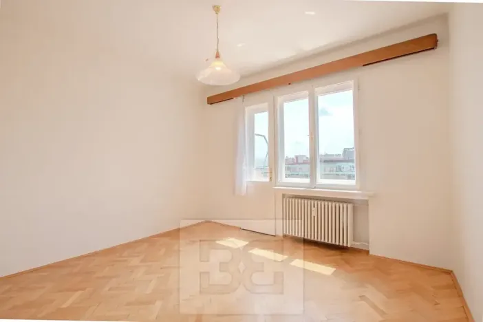 Pronájem bytu 3+1, Praha - Vinohrady, Písecká, 79 m2