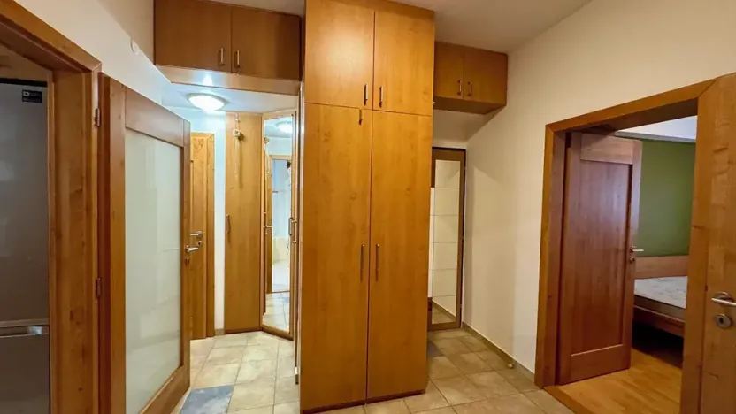 Pronájem bytu 3+1, Praha - Vršovice, Kišiněvská, 74 m2