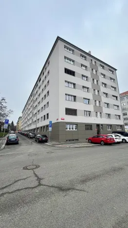 Pronájem bytu 3+1, Praha - Vršovice, Kišiněvská, 74 m2