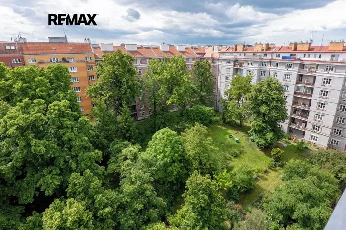 Pronájem bytu 2+kk, Praha - Žižkov, Biskupcova, 38 m2