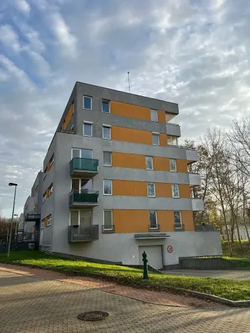 Pronájem bytu 2+kk, Praha - Malešice, Ungarova, 59 m2