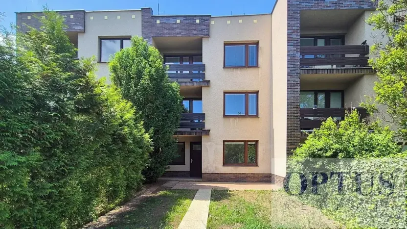 Pronájem rodinného domu, Praha - Háje, K jezeru, 302 m2
