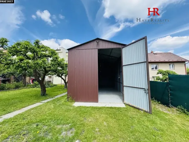 Pronájem garáže, Benešov, Čedíkova, 35 m2