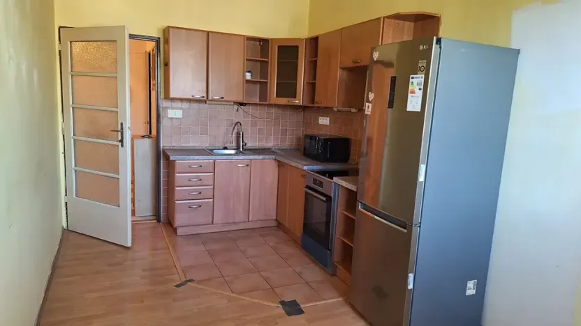 Pronájem bytu 2+kk, Praha - Podolí, Podolská, 47 m2