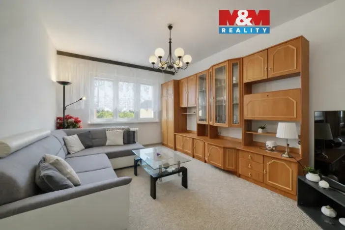 Prodej bytu 2+1, Cheb, V Zahradách, 60 m2