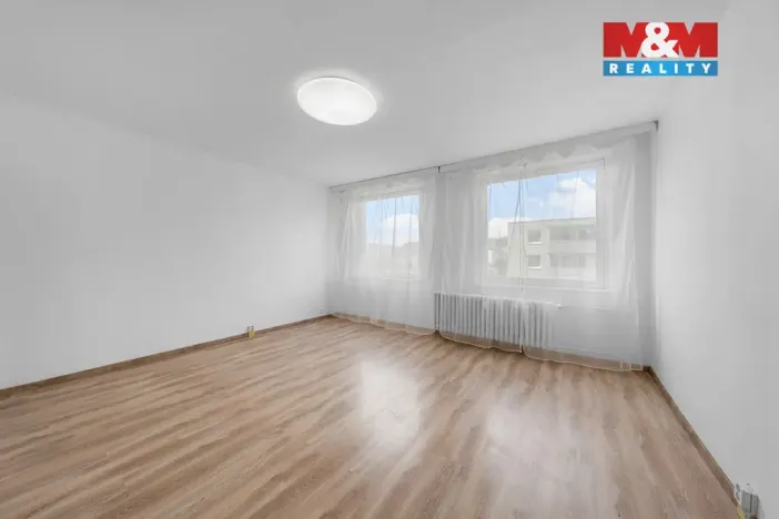 Prodej bytu 1+kk, Ústí nad Labem - Krásné Březno, Dr. Horákové, 31 m2