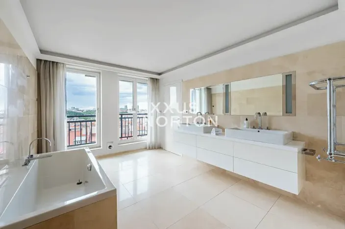 Prodej bytu 4+kk, Praha - Vršovice, Kodaňská, 185 m2