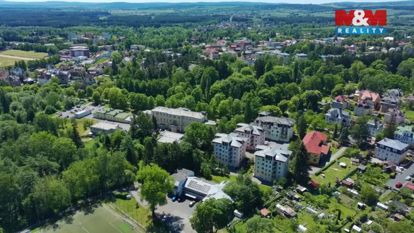 Pronájem garáže, Mariánské Lázně, Křižíkova, 28 m2