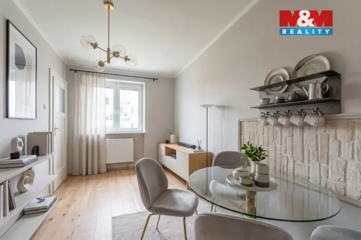 Prodej bytu 3+1, Horní Slavkov, Dlouhá, 63 m2