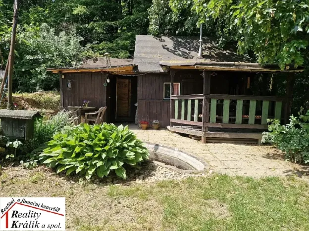 Prodej chaty, Miskovice, 25 m2