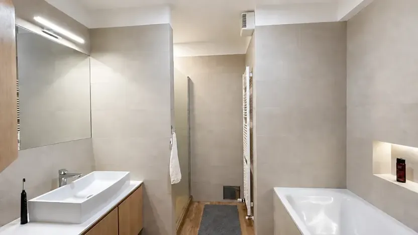 Pronájem bytu 3+kk, Praha - Podolí, Podolská, 81 m2