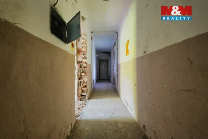 Prodej výrobních prostor, Žulová - Tomíkovice, 1400 m2