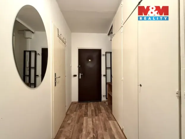 Pronájem bytu 2+kk, Praha - Kobylisy, Třeboradická, 40 m2