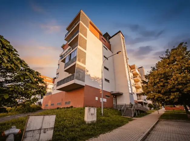 Prodej bytu 2+kk, Plzeň, Mutěnická, 55 m2