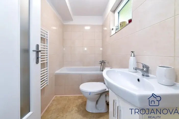 Prodej chaty, Sázava, 75 m2