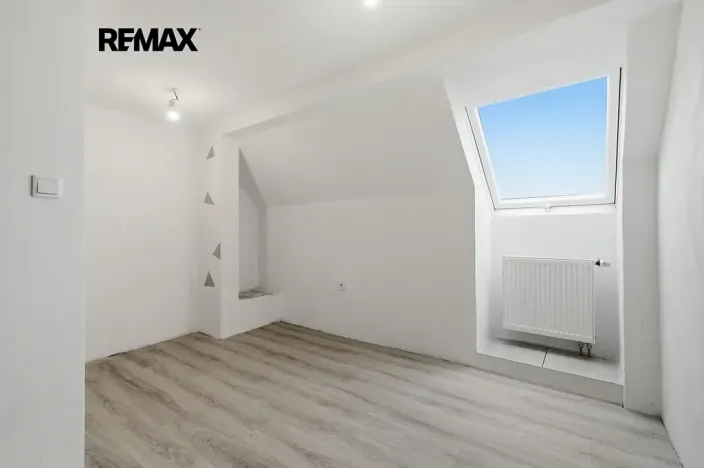 Prodej rodinného domu, Lnáře, 207 m2