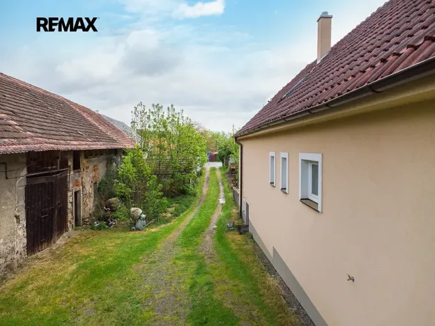 Prodej rodinného domu, Lnáře, 207 m2