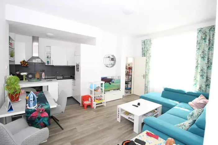 Pronájem bytu 2+kk, Praha - Vinohrady, Pod Zvonařkou, 50 m2