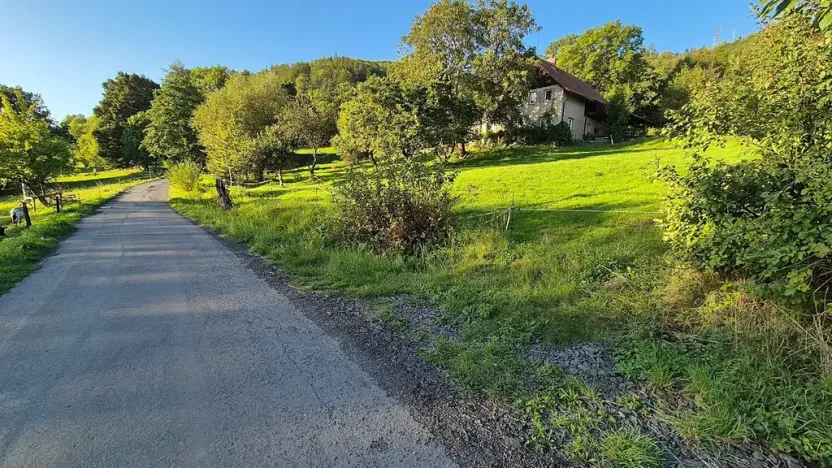 Prodej pozemku pro bydlení, Radostná pod Kozákovem, 1640 m2