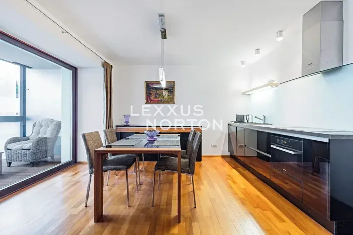 Pronájem bytu 2+kk, Praha - Karlín, Šaldova, 54 m2