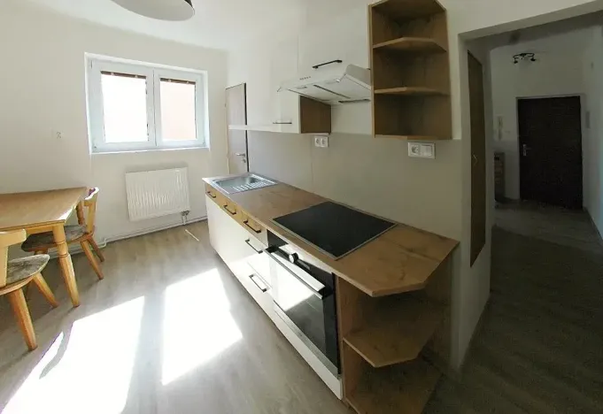 Pronájem bytu 2+1, Heřmanova Huť, Sídliště, 56 m2