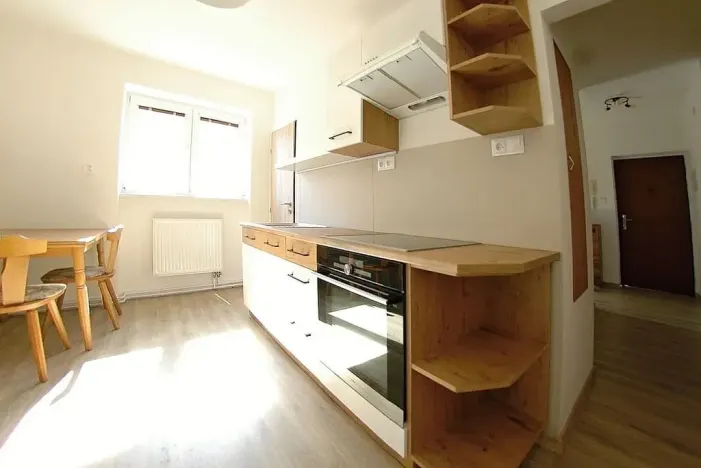 Pronájem bytu 2+1, Heřmanova Huť, Sídliště, 56 m2