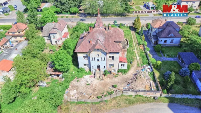 Prodej rodinného domu, Nový Bydžov, Třída B. Smetany, 400 m2