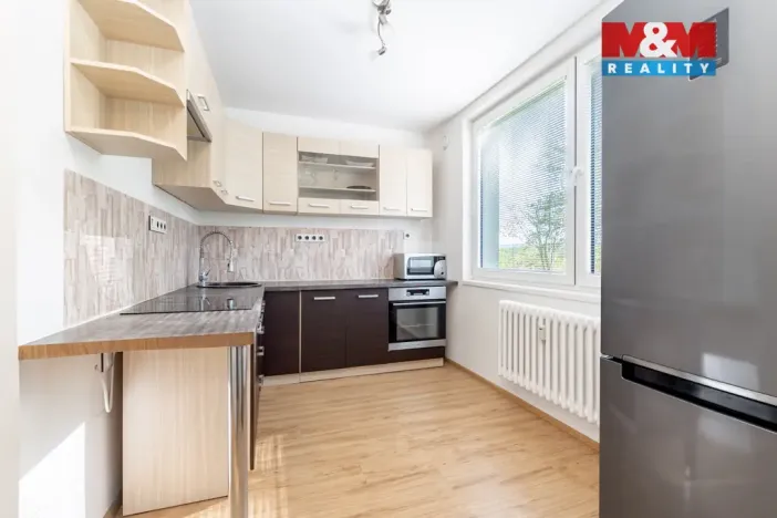 Prodej bytu 3+1, Třebíč - Borovina, Zahraničního odboje, 74 m2