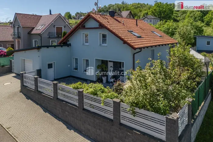 Prodej rodinného domu, Jenišov, Zalomená, 135 m2