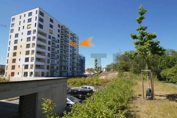 Pronájem bytu 2+kk, Praha - Vysočany, Pod Harfou, 44 m2