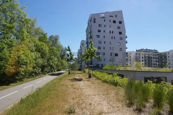 Pronájem bytu 2+kk, Praha - Vysočany, Pod Harfou, 44 m2