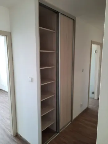 Prodej bytu 3+1, Kladno, Vodárenská, 69 m2